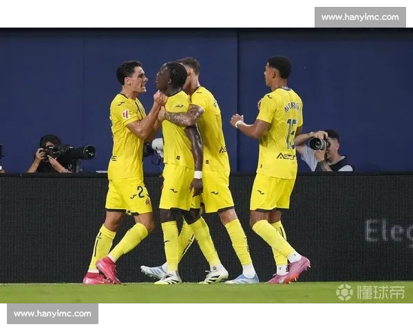 帕尔马总监回应莱昂尼转会风暴：留队才是 18 岁新星最优解